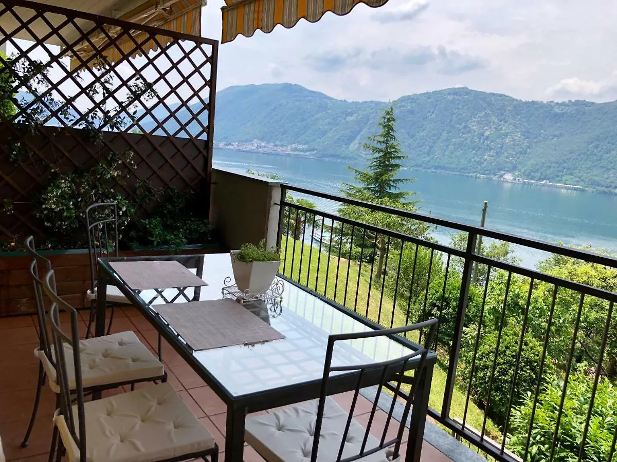 Appartamento Con Bellissima Vista Campione dʼItalia